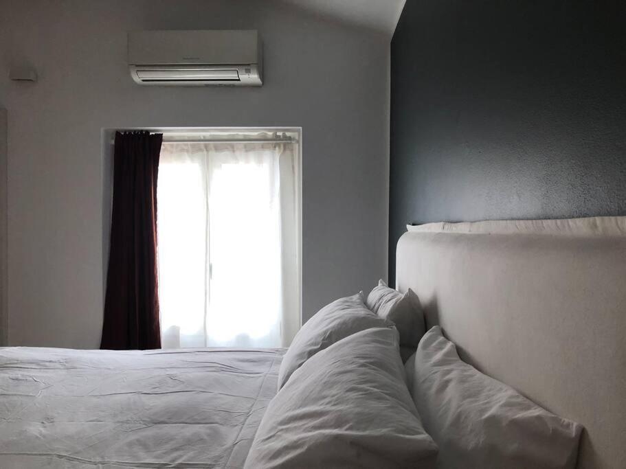 Modern And Cosy Arco Della Pace Apartment Mailand